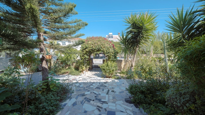 North Cyprus properties for sale garden