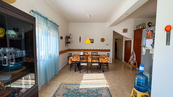 Northern Cyprus properties for sale diningroom