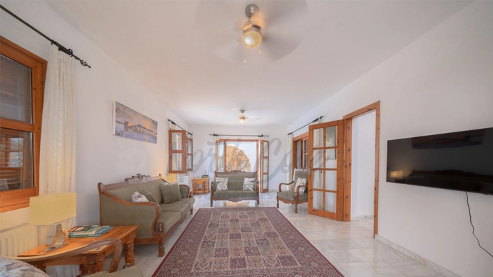 Properties for sale North Cyprus livingroom