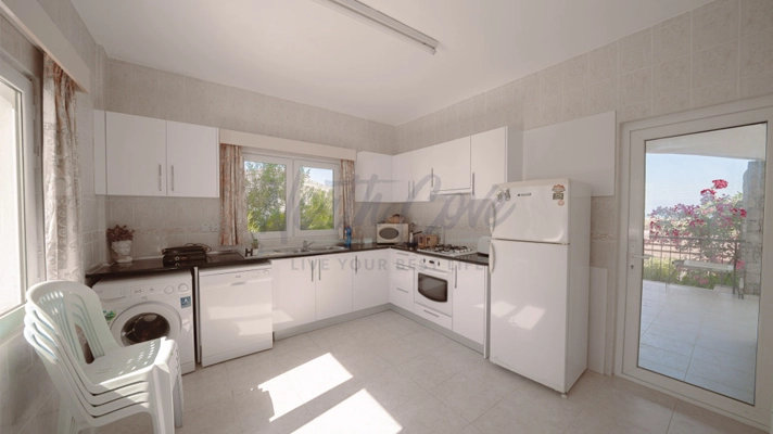 Properties for sale North Cyprus kitchen