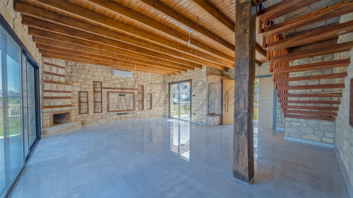 Properties for sale Northern Cyprus livingroom