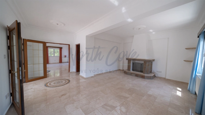 Properties for sale North Cyprus livingroom