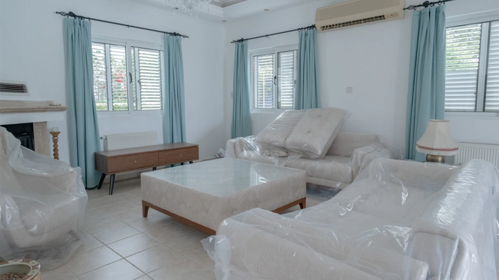 Properties for sale Northern Cyprus livingroom
