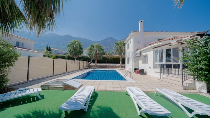 Properties for sale Northern Cyprus pool