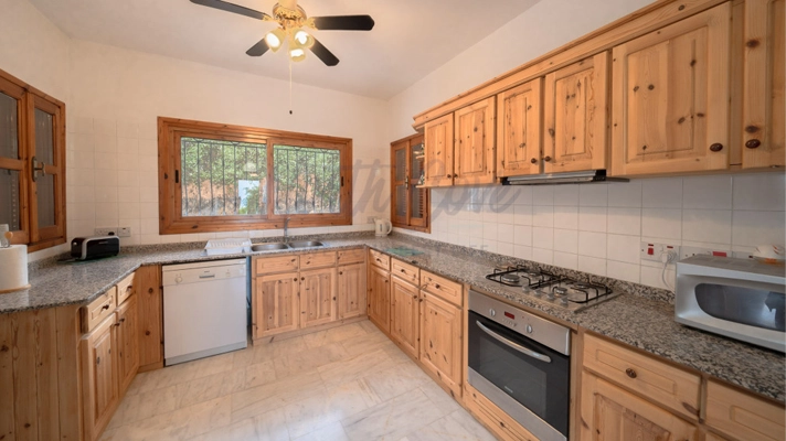 Property for sale North Cyprus kitchen
