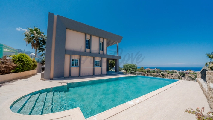 Property for sale North Cyprus pool
