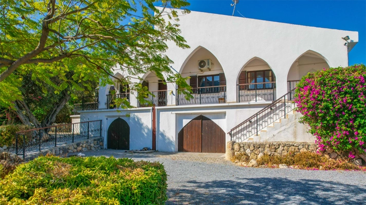 Northern Cyprus properties for sale villa