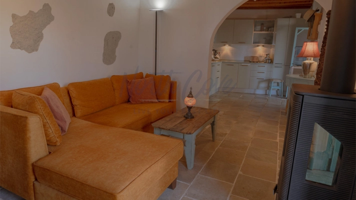 Properties for sale in North Cyprus livingroom