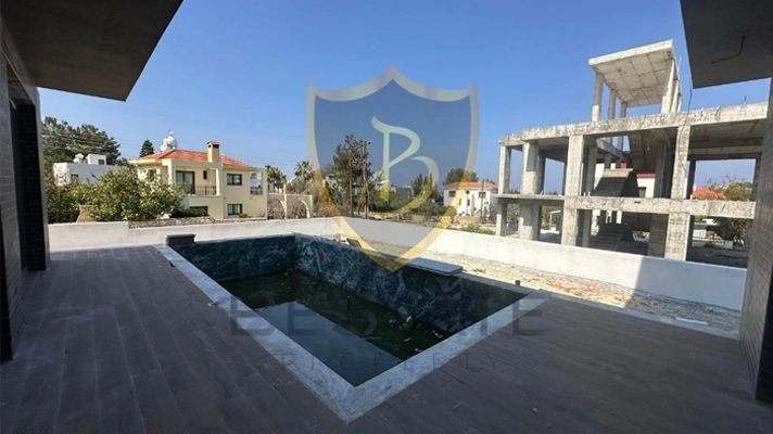 Properties for sale in North Cyprus pool