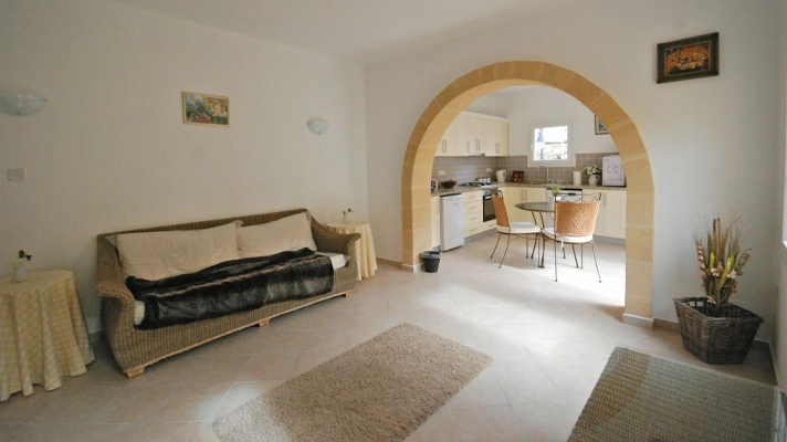 Properties for sale in North Cyprus livingroom