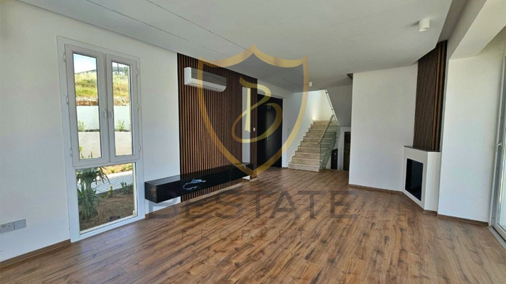 Property for sale in Northern Cyprus livingroom